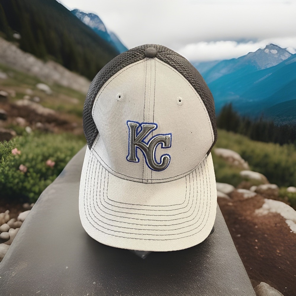 Kansas City Royals Hat Cap Fitted Mens Medium Gray MLB Baseball 39THIRTY New Era